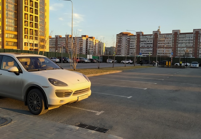 парковка около Арены